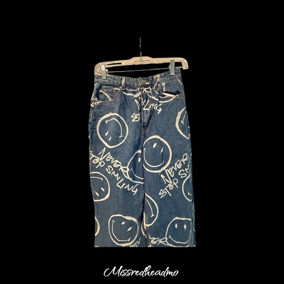 H&M Blue Smiley Pattern Jeans - Picture 2 of 6